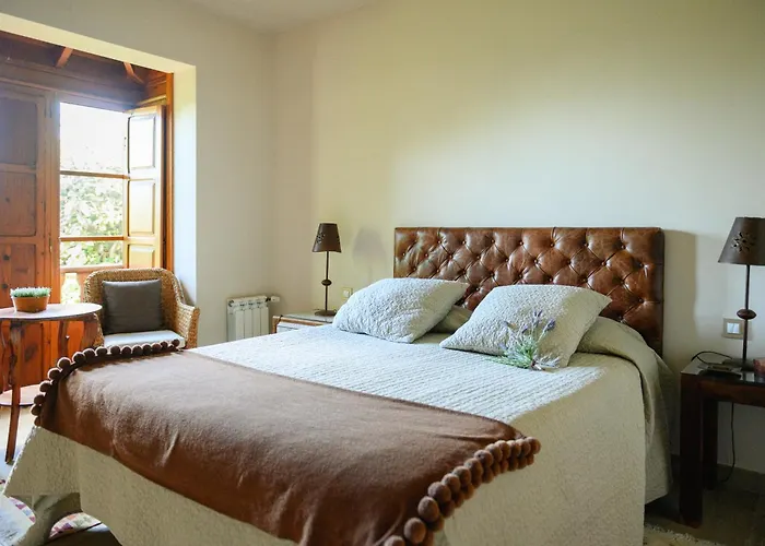 Homeforguest Rural House With Garden El Laurel